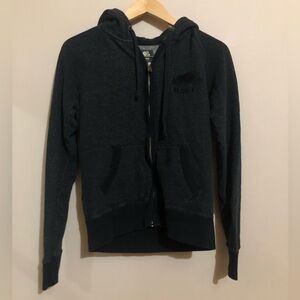 ♦️ Roots | Black Zip Up Sweater